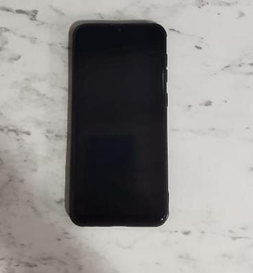 azeri ingilis tercume kamera: Telefon:A50 4/64 yaddaş heç bir problemi yoxdur sadəcə palatada 25 — 1