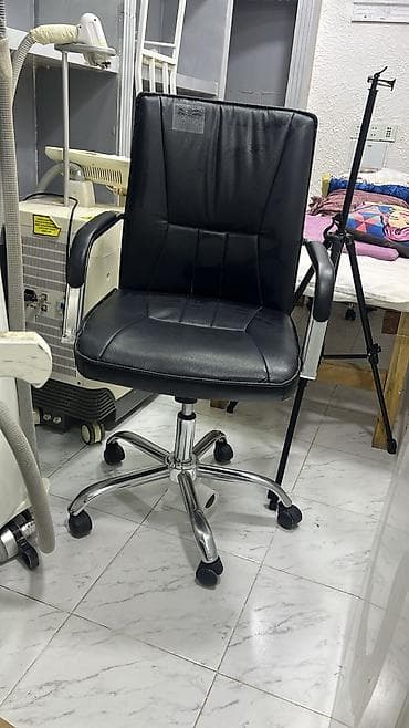 Yeni, Təkərli, Qolları tənzimlənir