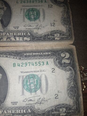 цветок доллар: Eskinaslar, 2 dollarliq. 1976 ci il. 100 illiye hesr olunmush — 2