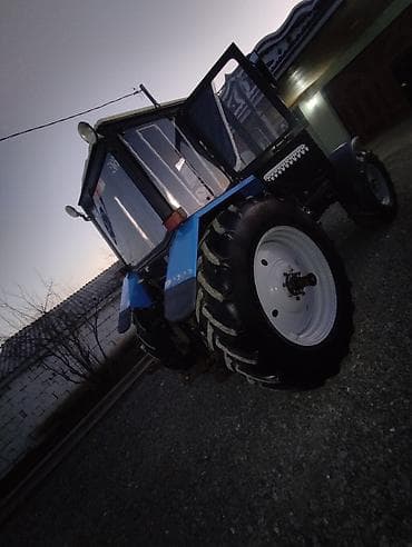 traqtor: Belarus 1221.2 traktor - Marka/model: BELARUS 1221.2 - Təyinat: kənd — 4
