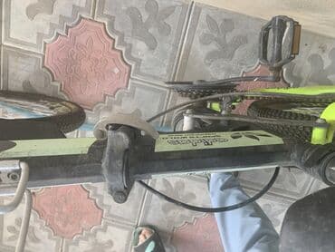 qız velosiped: İşlənmiş Şəhər velosipedi Adidas, 24" — 1