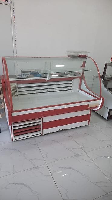 Soyuduculu vitrin – market, kafe, qənnadı və ət məhsulları üçün