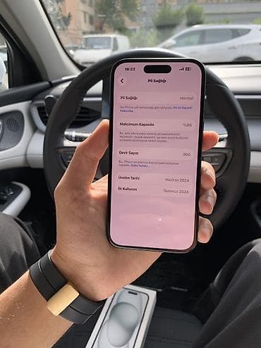 iphon 5 s: IPhone 15, 128 GB, Black Titanium, Face ID — 3