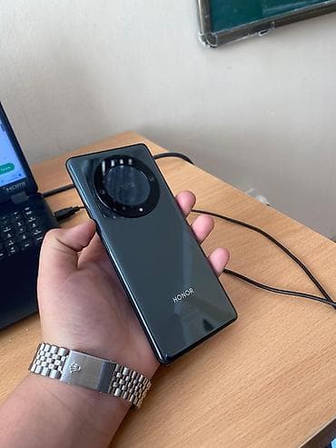 mini dondurucu: Honor rəng - Qara, Simsiz şarj — 1