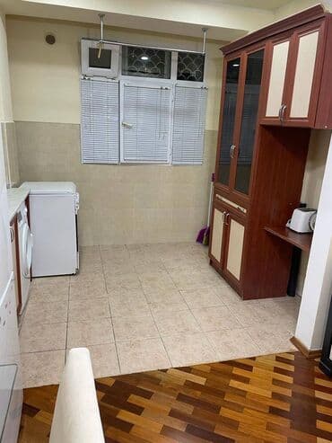 sibrizdə evlərin qiyməti: Bakı, 2 otaqlı, Köhnə tikili, m. Həzi Aslanov, 55 kv. m — 8