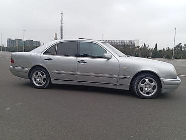 changan uni t: Mercedes-Benz E 280 (W210) sedan öz adımadır. Təcili satılır, pul — 4