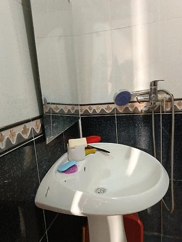 Yasamal bazarına yaxın otaq yoldaşı axtaram otaq eyni yatacaq verilir