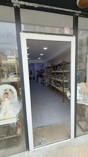 masazirda kiraye: Qurtulusda Star Mallin arxasi kupcali obyekt 40 kv 145 min azn hal — 2