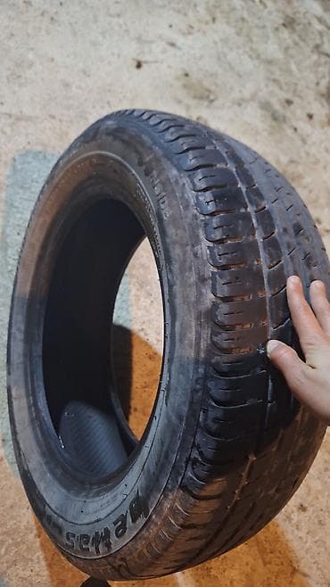 İşlənmiş Şin Barum 195 / 60 / R 15