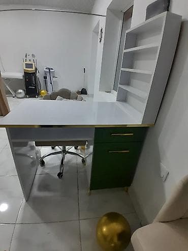 evde ciska etmek: Çox tecili satilir qiymetinen qat qat ucuza satilir salon 1 ay deyil — 5