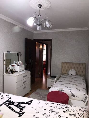 binəqədi evlərin satışı: Bakı, 3 otaqlı, Köhnə tikili, m. Neftçilər, 76 kv. m — 9