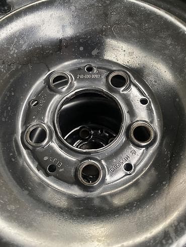 elektrik scooter qiymetleri: Mersedes.195.65.R15 təkərləri.Təkərlər yaxsi veziyyetdedi.Disk ile — 7