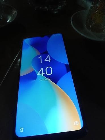 iphone xr satilir: Tecno Spark, 128 GB, rəng - Qara, Barmaq izi — 2