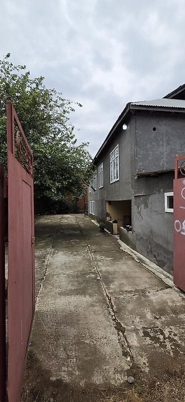 6 otaqlı, 196 kv. m, Kredit var, Yeni təmirli