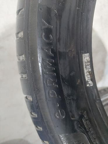 masin soyuducusu: Şin Michelin 235 / 45 / R 18 — 3