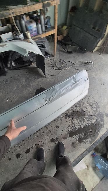 mercedes 200: Məhsul: Avtomobil üçün arxa bamper (tam komplekt deyil) — 2