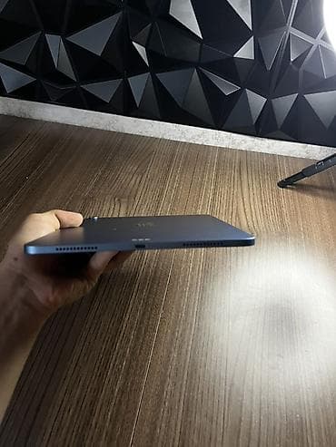 ipad: Apple iPad Air 5 M1 (mavi)əla vəziyyətdə olan iPad Air (5-ci nəsil) — 3