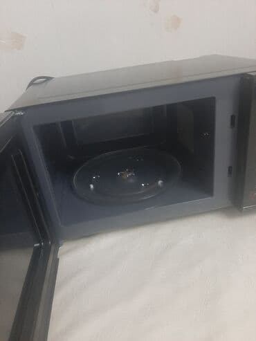 blackbird mikrodalgali soba: Микроволновка Toshiba, Встраиваемая, С микроволнами, цвет - Черный — 2