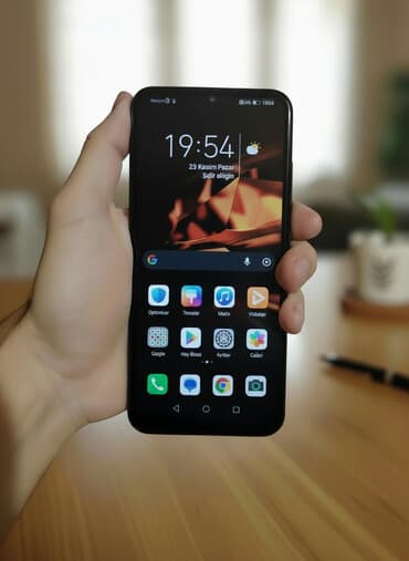 Apple iPhone: Honor — 1