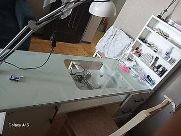 Düz masa, Siyirməli, Polkalı, Şüşə, Kredit yoxdur — 1