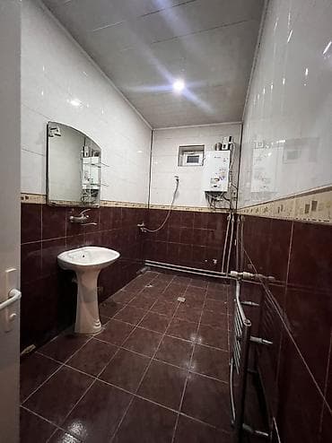Дома: 3 комнаты, 100 м² — 6
