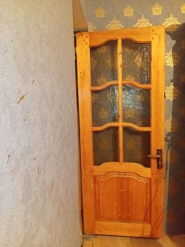 ikinci el qaplar: Islenmis qapilardi — 3