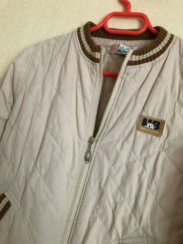 ust geyimler: Temiz maldır.qız uwagi ucun yaz-payiz kurtkasi.az geyinilib — 1