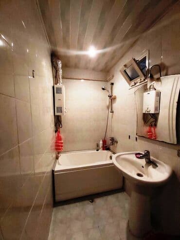 ağ şeher evler: Bakı, 3 otaqlı, Köhnə tikili, 80 kv. m — 8