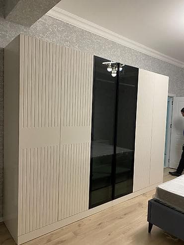 qapı modelleri: Yeni, 4 qapılı, Güzgülü, Bej, Digər material, Açılan, Düz dolab — 2