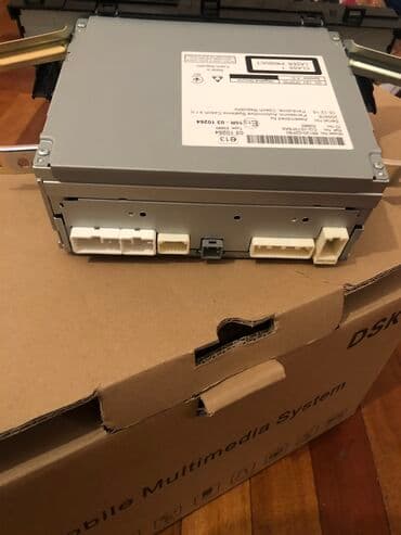 Toyota corolla maqnitafon yenidir islenmeyib upakovkadir — 3