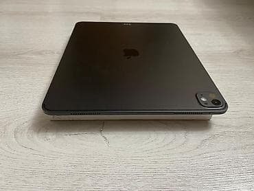 iphone adapter usb: Apple iPad Pro 13 inch m4 256gb yaddaş – Space Black rəng pil 97% — 5
