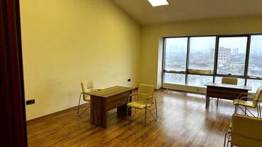 xudu məmmədov küçəsi: Ofis icarəyə verilir 42 kv - 580 manat Wifi - Komunal daxildi 7/24 — 2