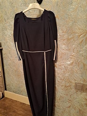 Baş geyimləri: M 38 ölçü - Rəng: qara - Uzunluq: maxi - Yaxa: kvadrat kəsim - Qol — 4