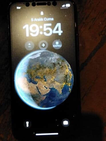 qoruyucu ekran: IPhone 11pro Xüsusiyyətlər: - Ön tərəfdə bir neçə sensor üçün — 5