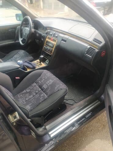 avtomat maşın: Mercedes-Benz 240: 2.4 l | 1998 il Sedan — 9