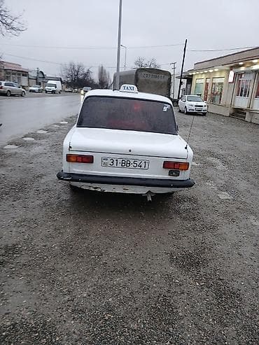 teker alisi: VAZ (LADA) 2101: 1.6 l | 1980 il 180 km Sedan — 4