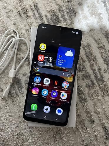 iphone 15 almaq: Samsung Galaxy A06, 128 GB, rəng - Qara, Barmaq izi, Face ID — 2