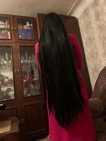 parik satışı: ÇOX UZUN HAMAR DÜZ QARA PARİK 90 SM. DOLAŞMİR DUBBEDUZDUR. TEBİİ — 1