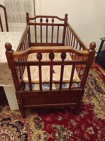 Oğlan və qız üçün, Dördbucaq, Beşik, Dəstsiz, Matras ilə, Yellənmə mexanizmsiz — 3