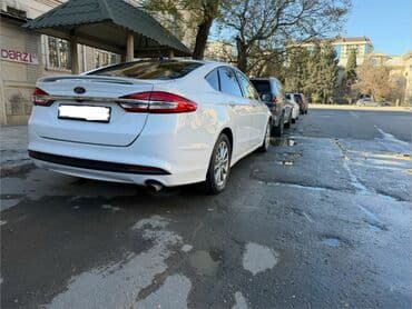 Ford: Ford Fusion (Mondeo) sedan – ağ rəng, 4 qapı, önqapalı radiator — 2