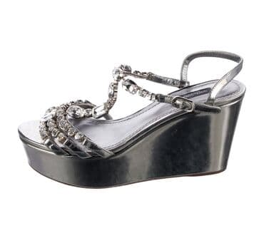 qadın donlari: Dolce & Gabbana brendinə məxsus qadın platforma səndəlləri. Gümüşü — 5