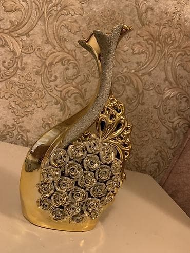 yeni il geyim: Bir vaza, Keramika — 4