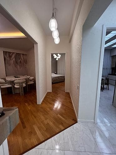 qelebe: Yasamal, 2 otaqlı, Yeni tikili, m. İnşaatçılar, 83 kv. m — 8