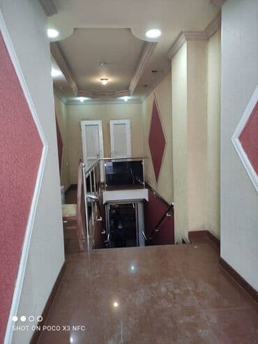 xacmaz obyekt: Qaraev metrosuna yaxın yerləşən ümumi sahəsim olan,10 otağlı — 14