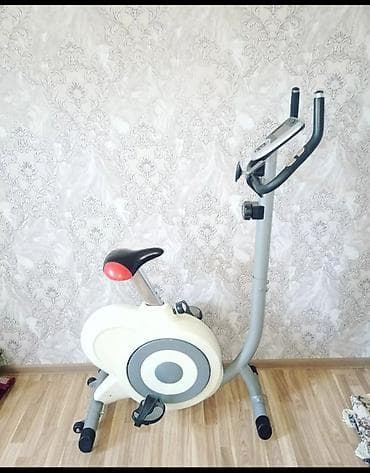 İdman və istirahət: Stasionar velosiped, evdə idman etmək üçün əlverişlidir. Kompakt — 1