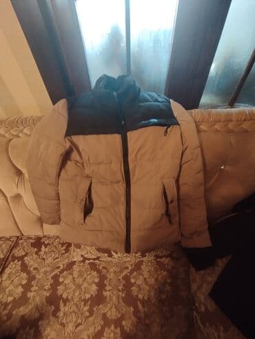 13-15 yaş arası kurtka.Çox az işlədilib