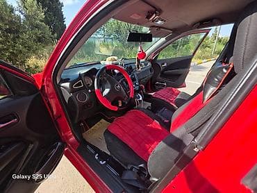 passat disk: Mitsubishi Airtrek: 0.2 l | 2002 il 285300 km Universal — 5