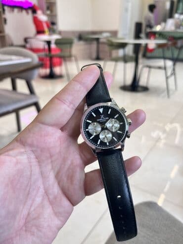 Qol saatı, rəng - Qara