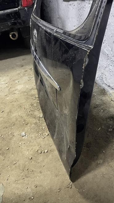 Toyota Land Cruiser Prado — 4