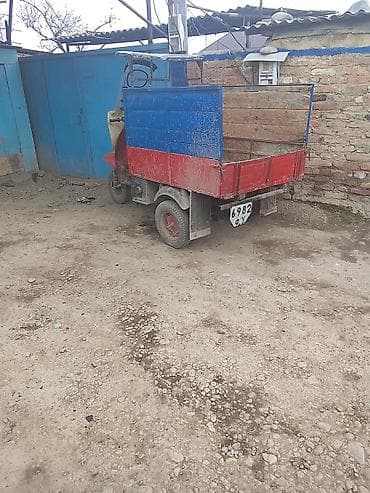 elikdirikli sukuter: Yükdaşıma üçün üçtəkərli motosikl (kargo skuter) - Korpus: ön hissə — 7